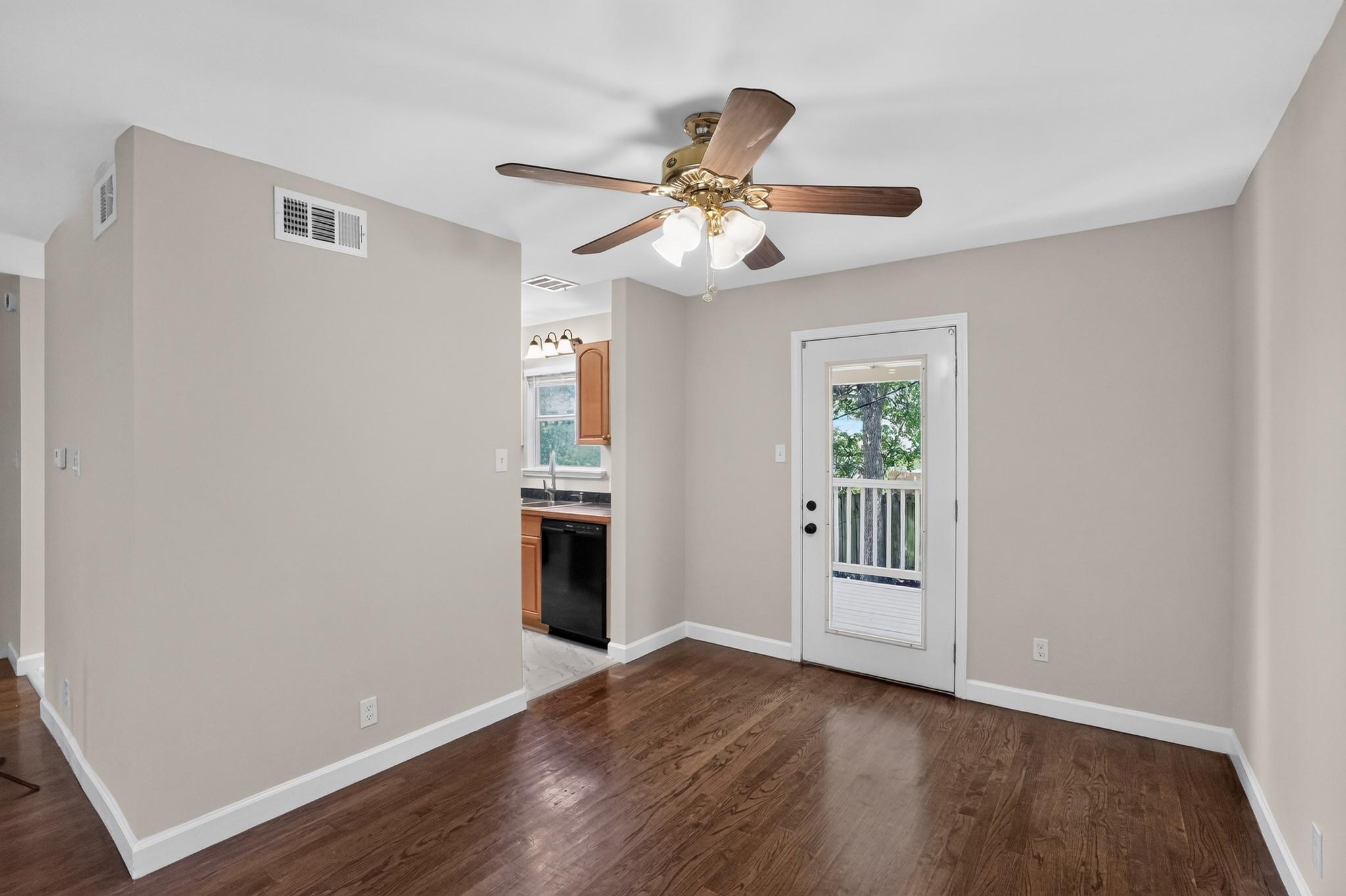 2113 Rabb RD