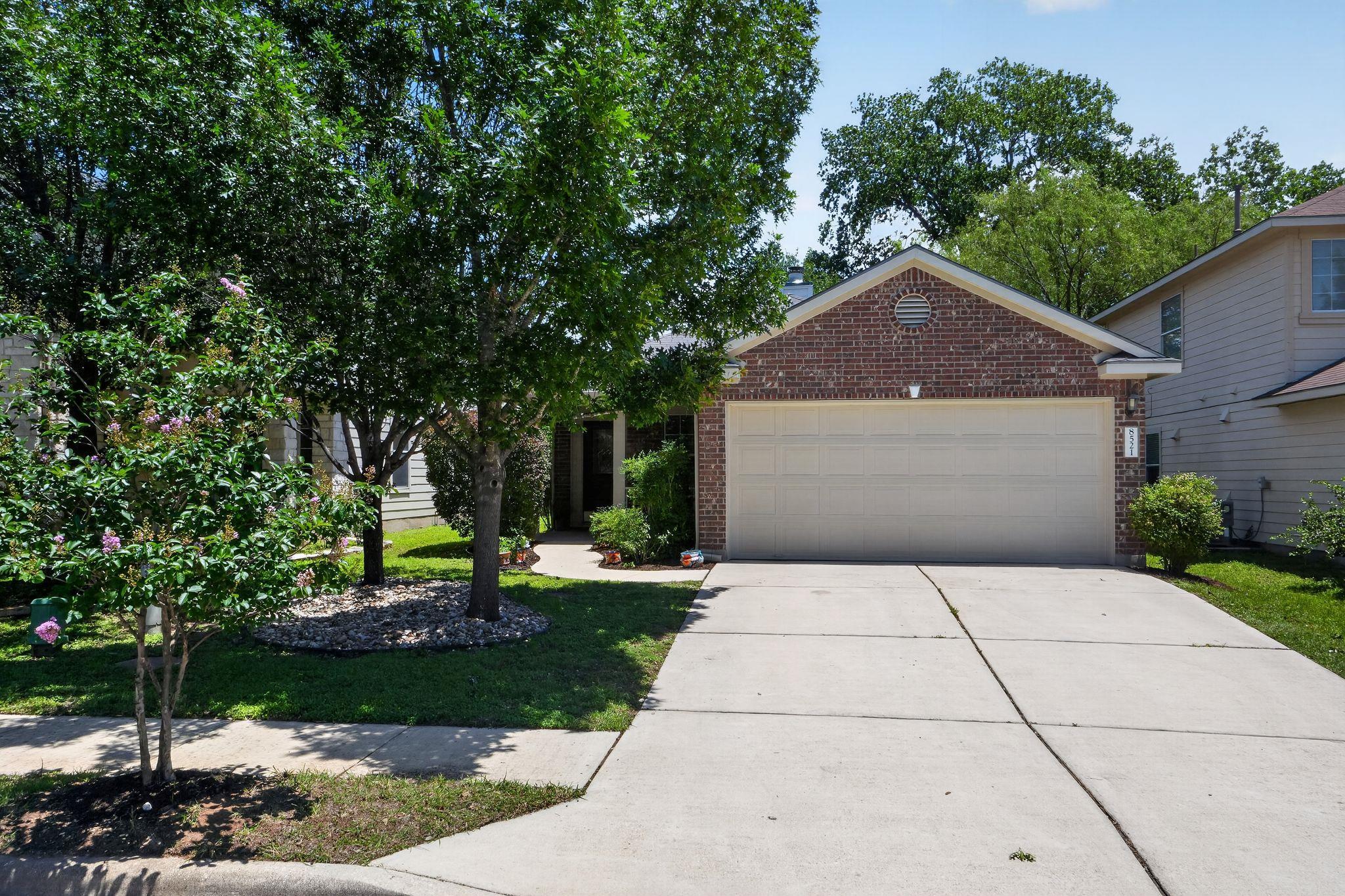 8521 Chick Pea LN