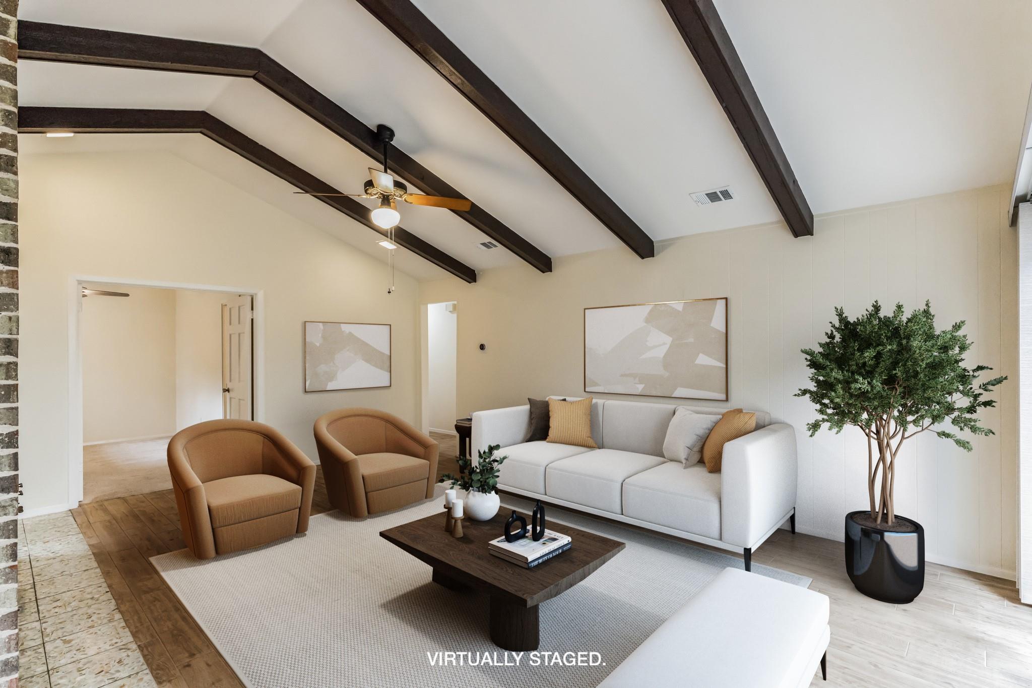 2203 Farnswood CIR