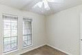 2203 Farnswood CIR