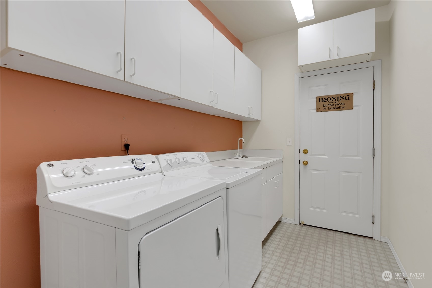 1130 Garden Circle Unit: 10B