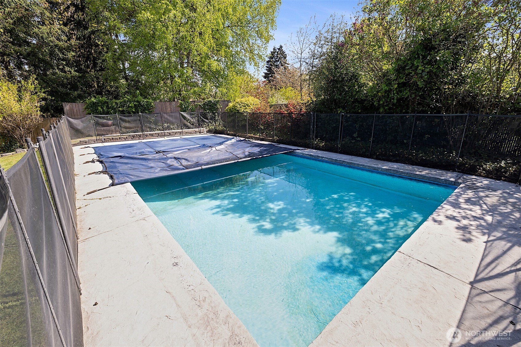1313 N Lenore Drive