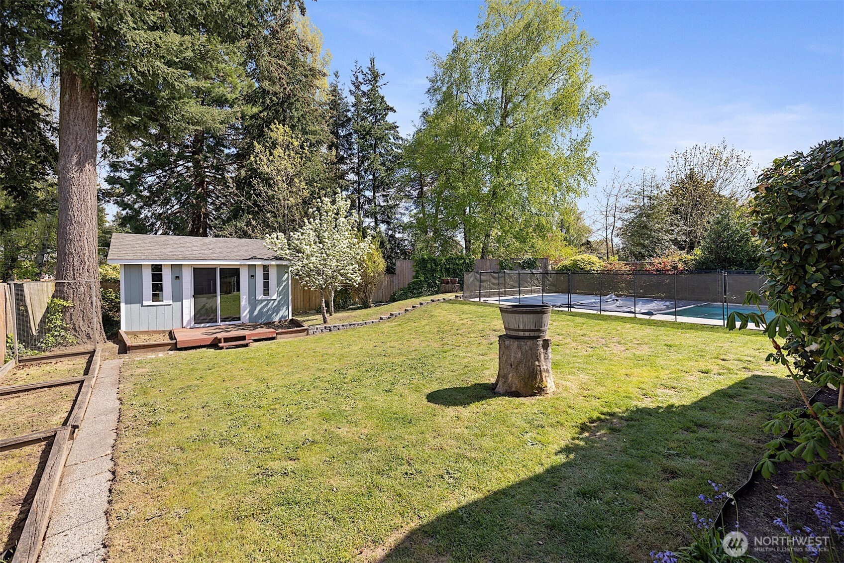 1313 N Lenore Drive
