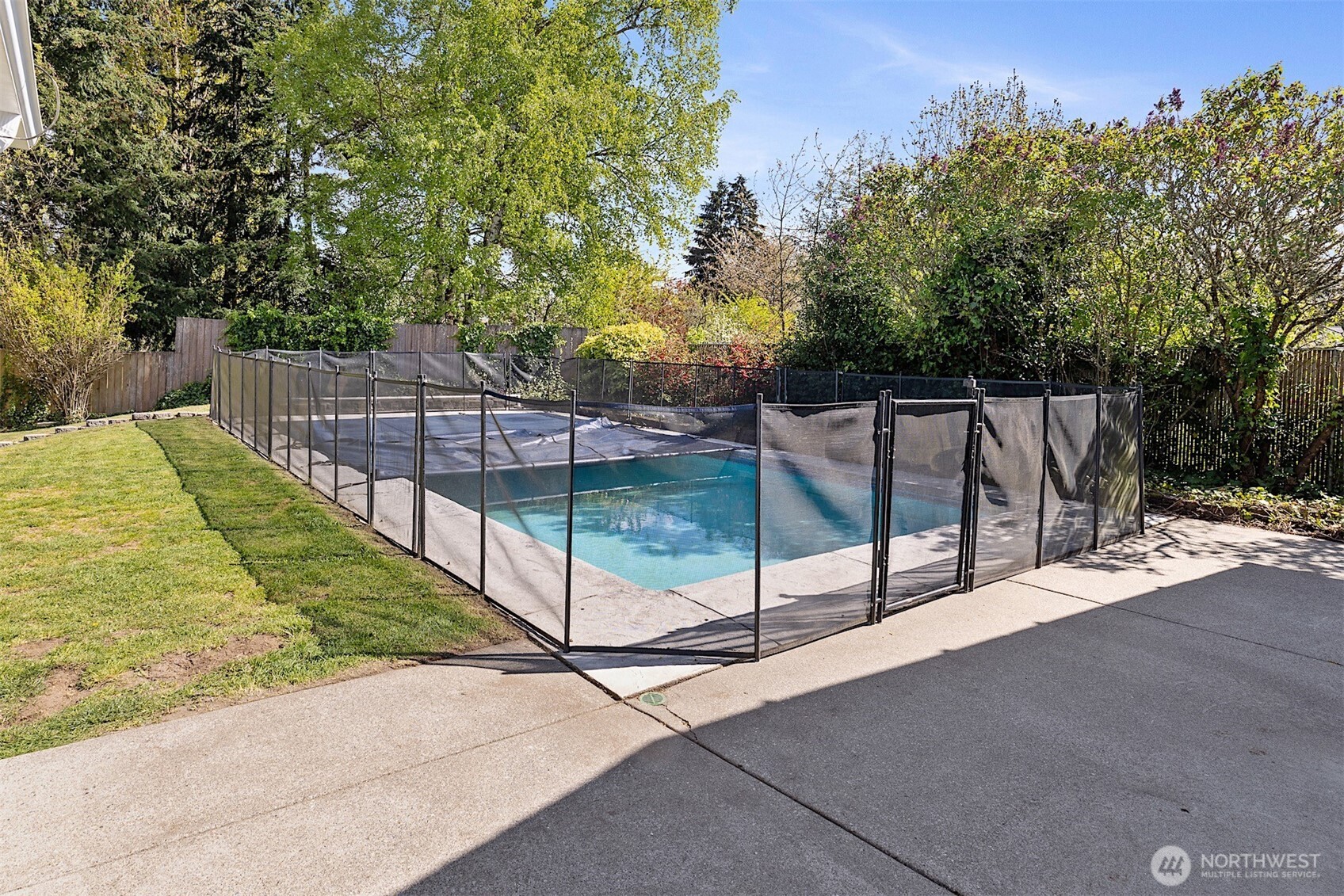 1313 N Lenore Drive