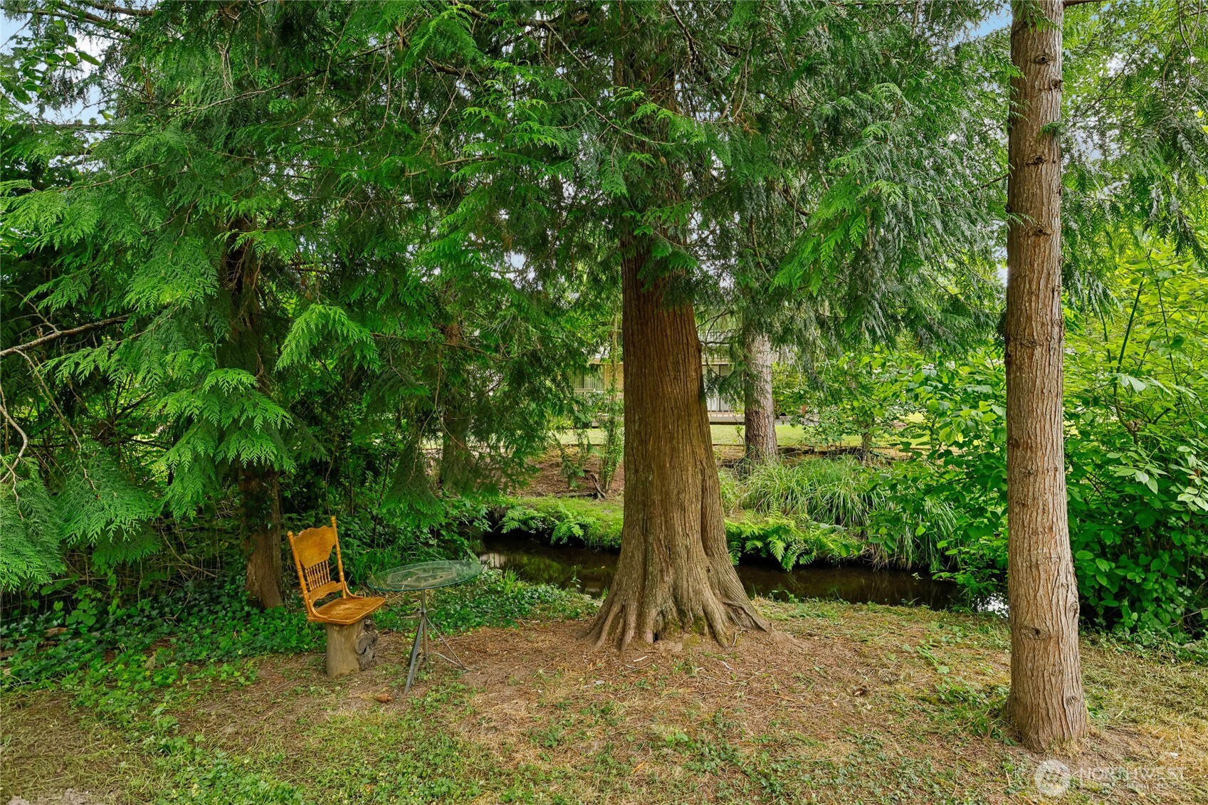 1302 Farallone Avenue