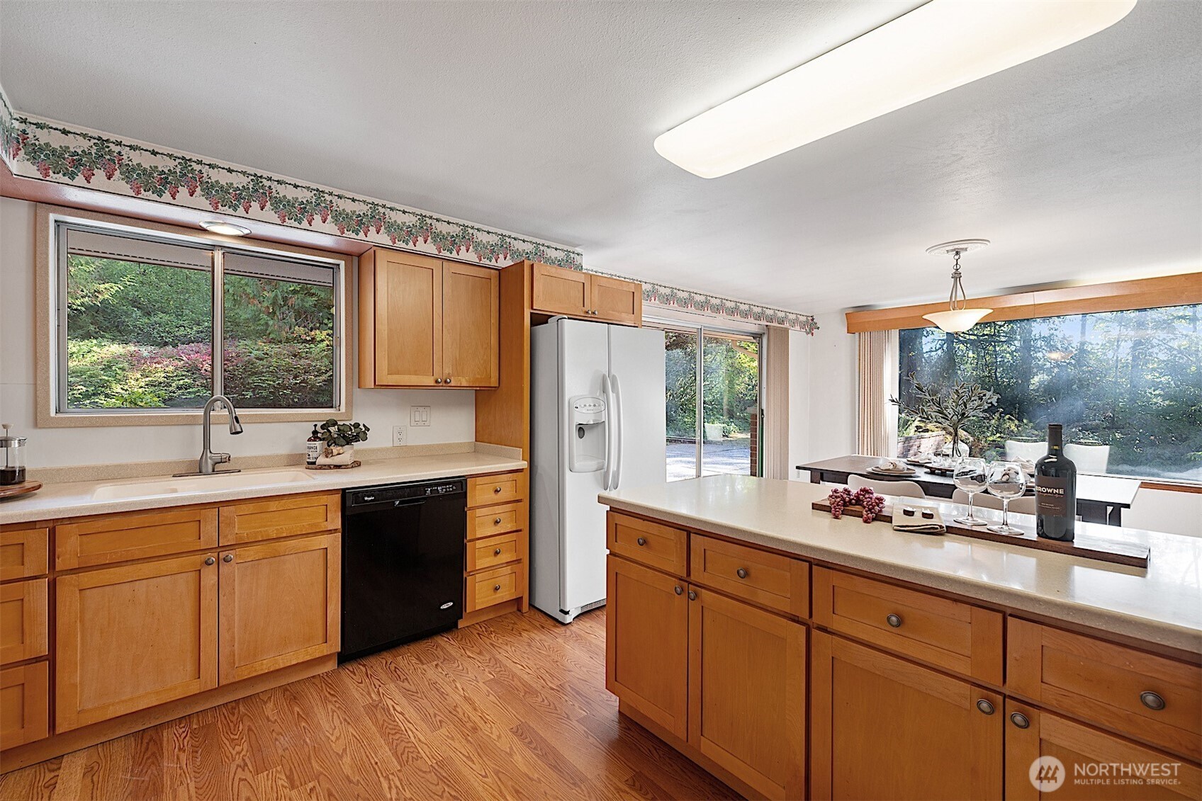 6421 144th Street NW