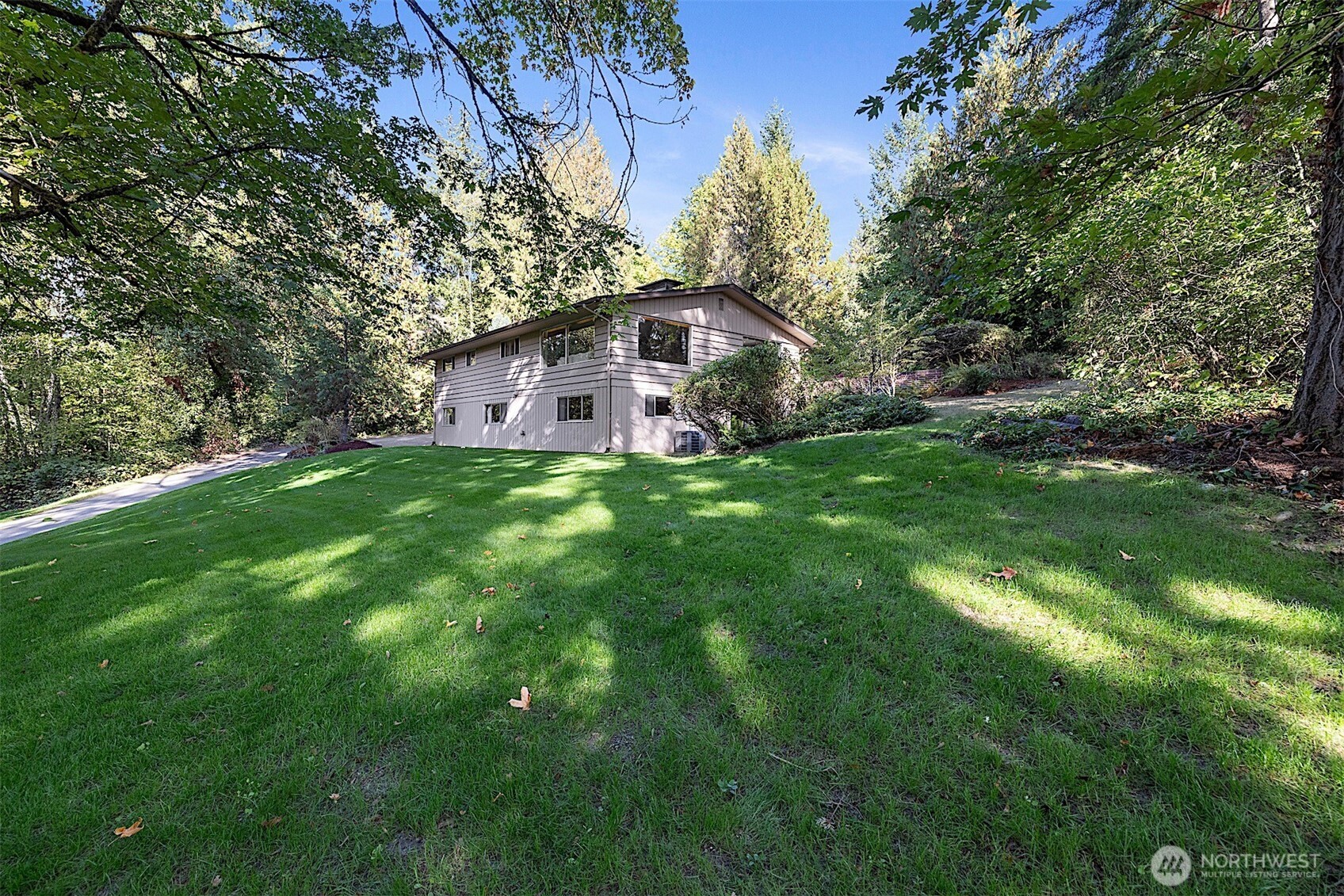 6421 144th Street NW