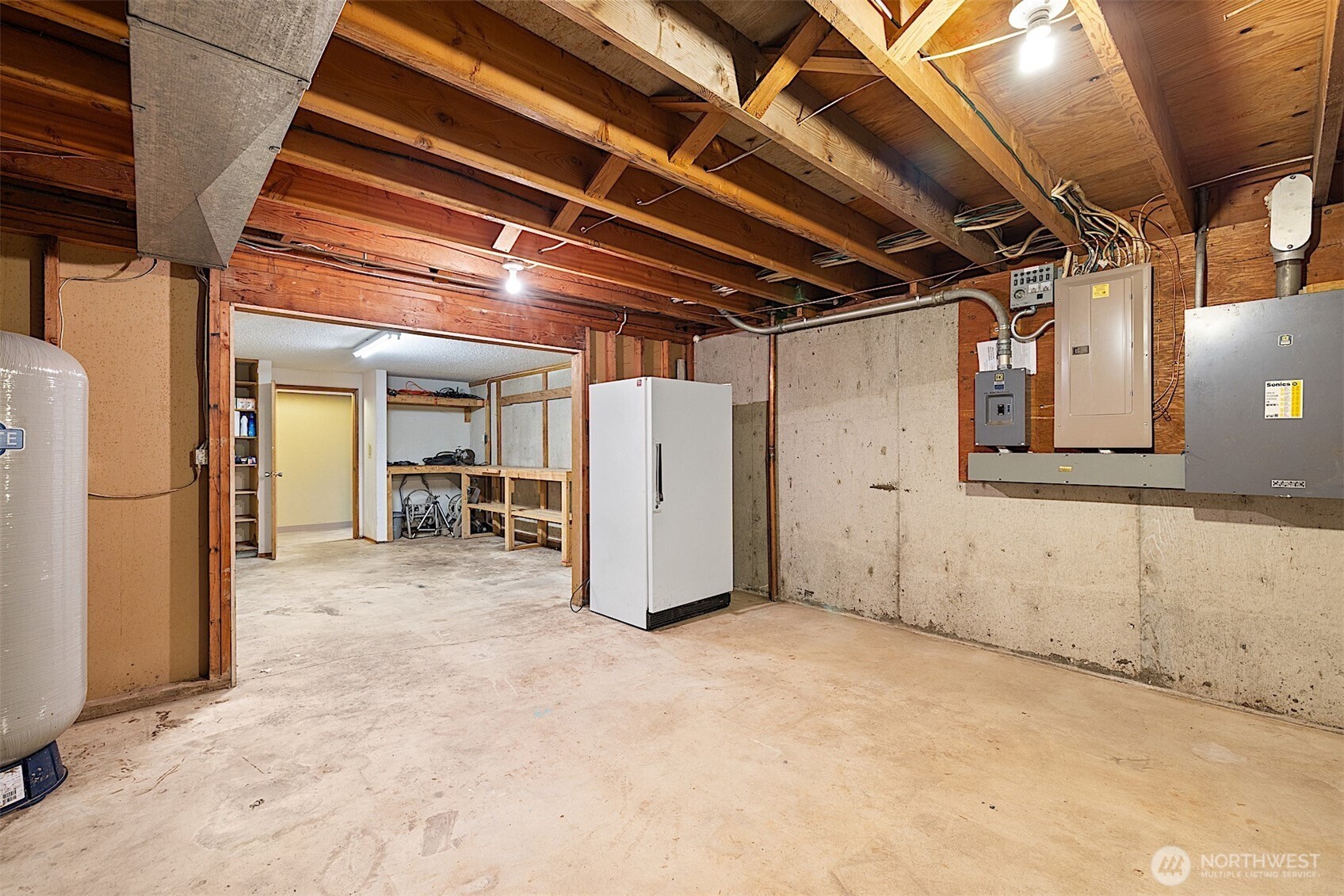 6421 144th Street NW