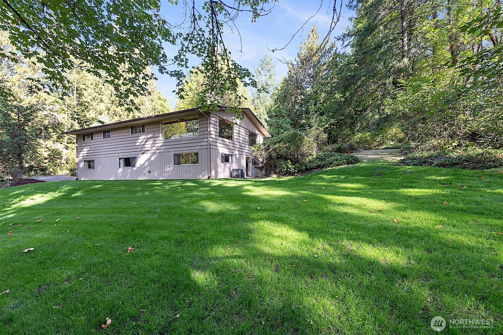 6421 144th Street NW