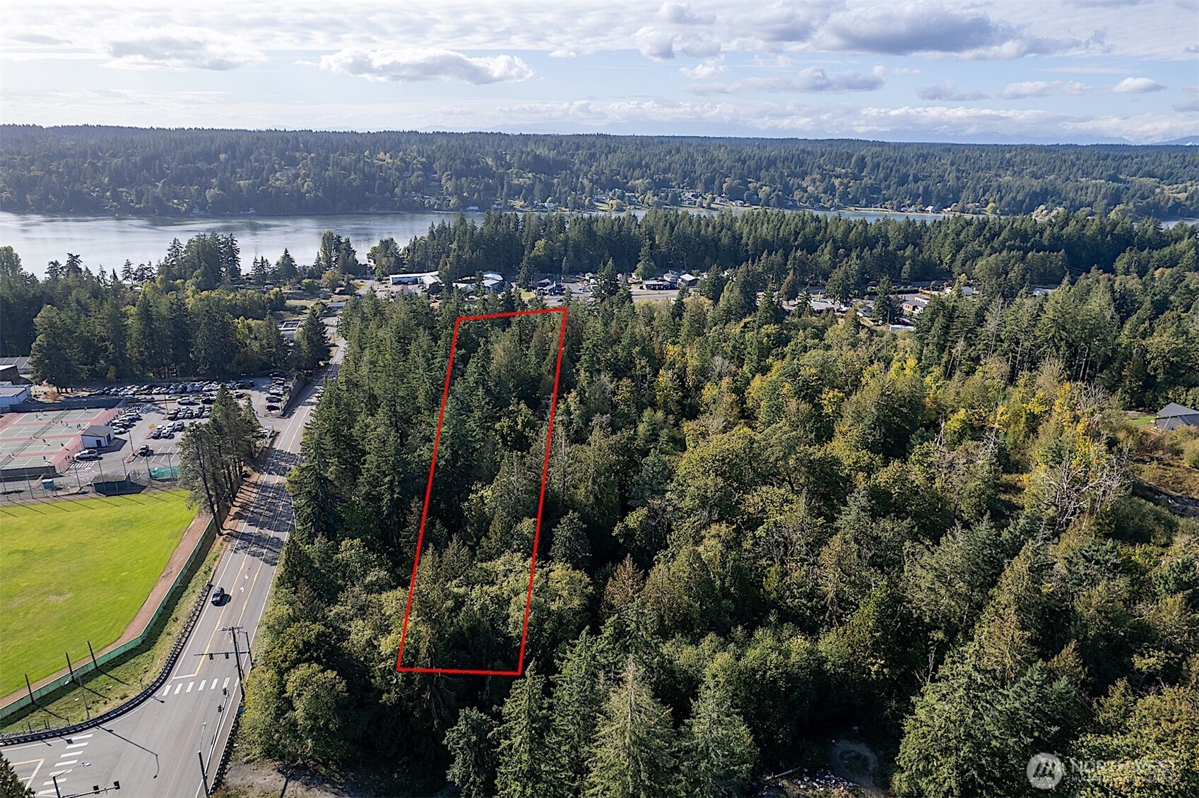 6421 144th Street NW