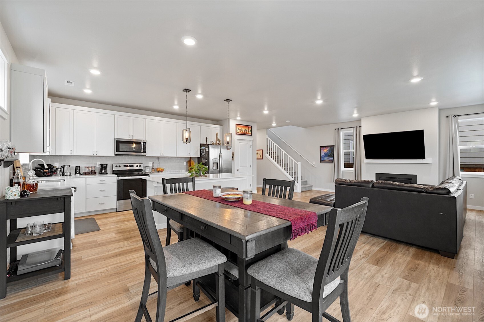 1503 27th Street NW