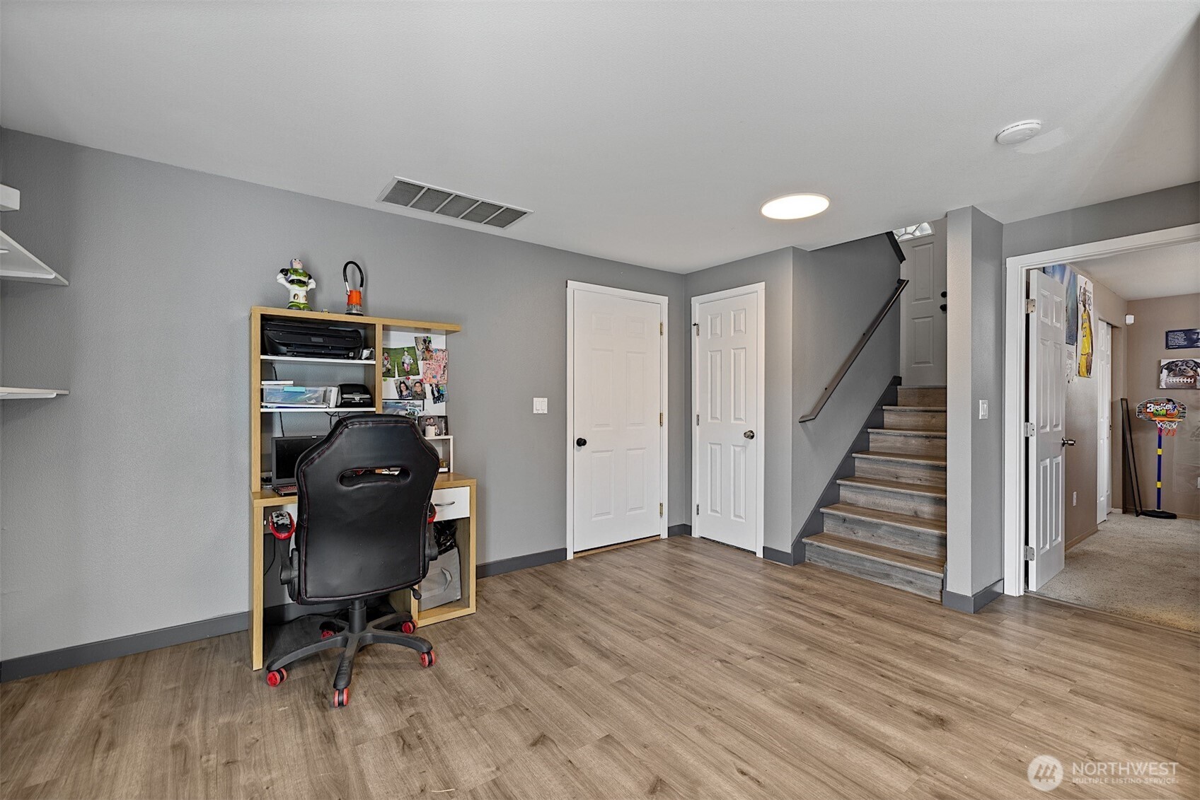 120 165th Street S