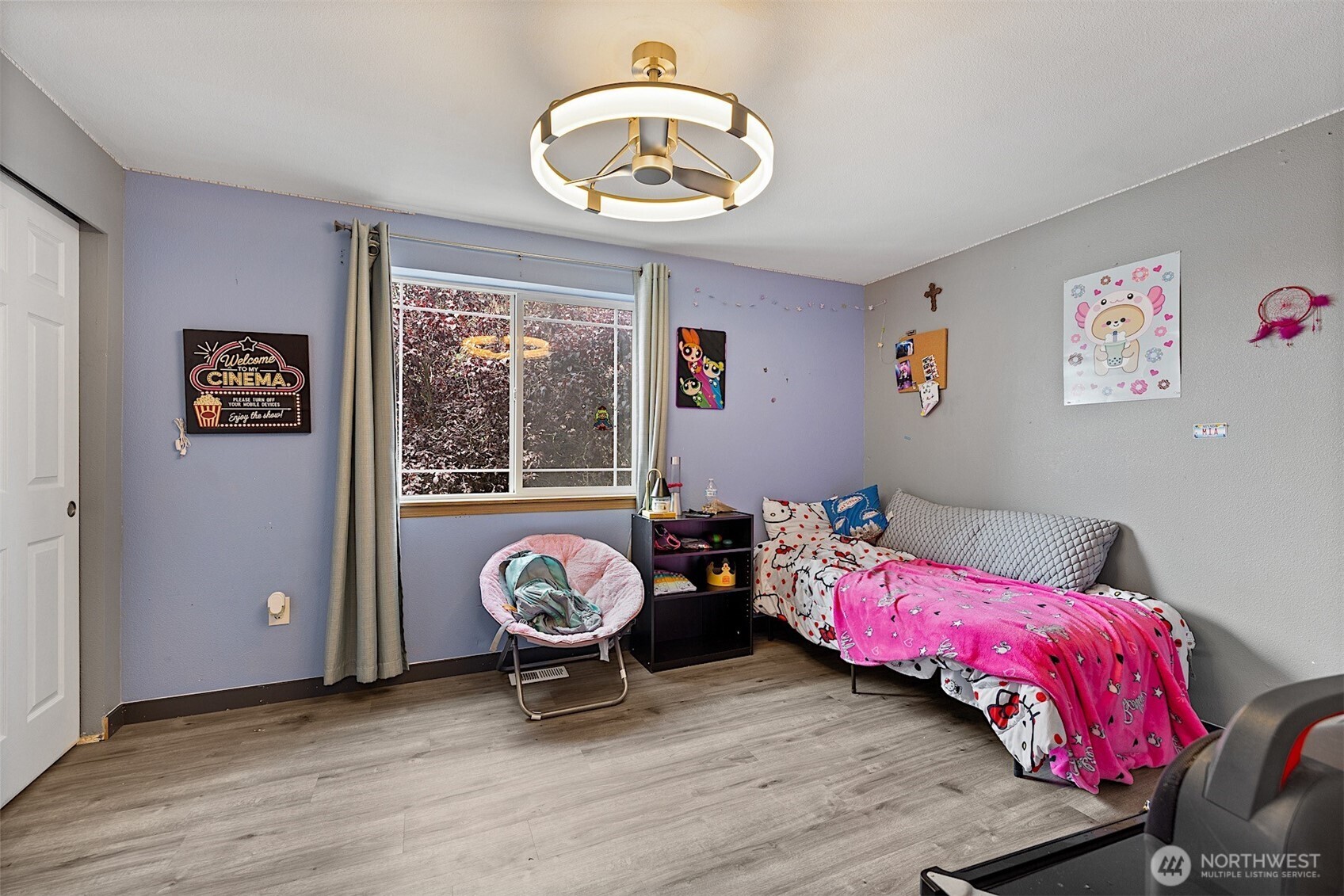 120 165th Street S