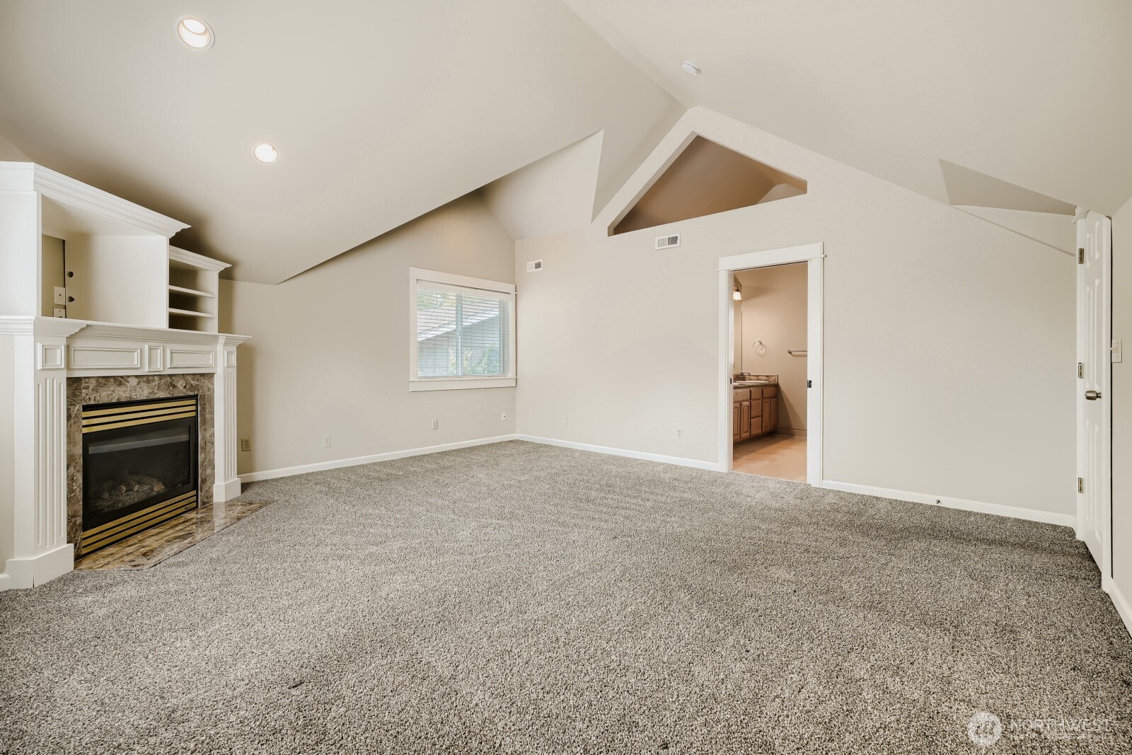 218 Summit Avenue