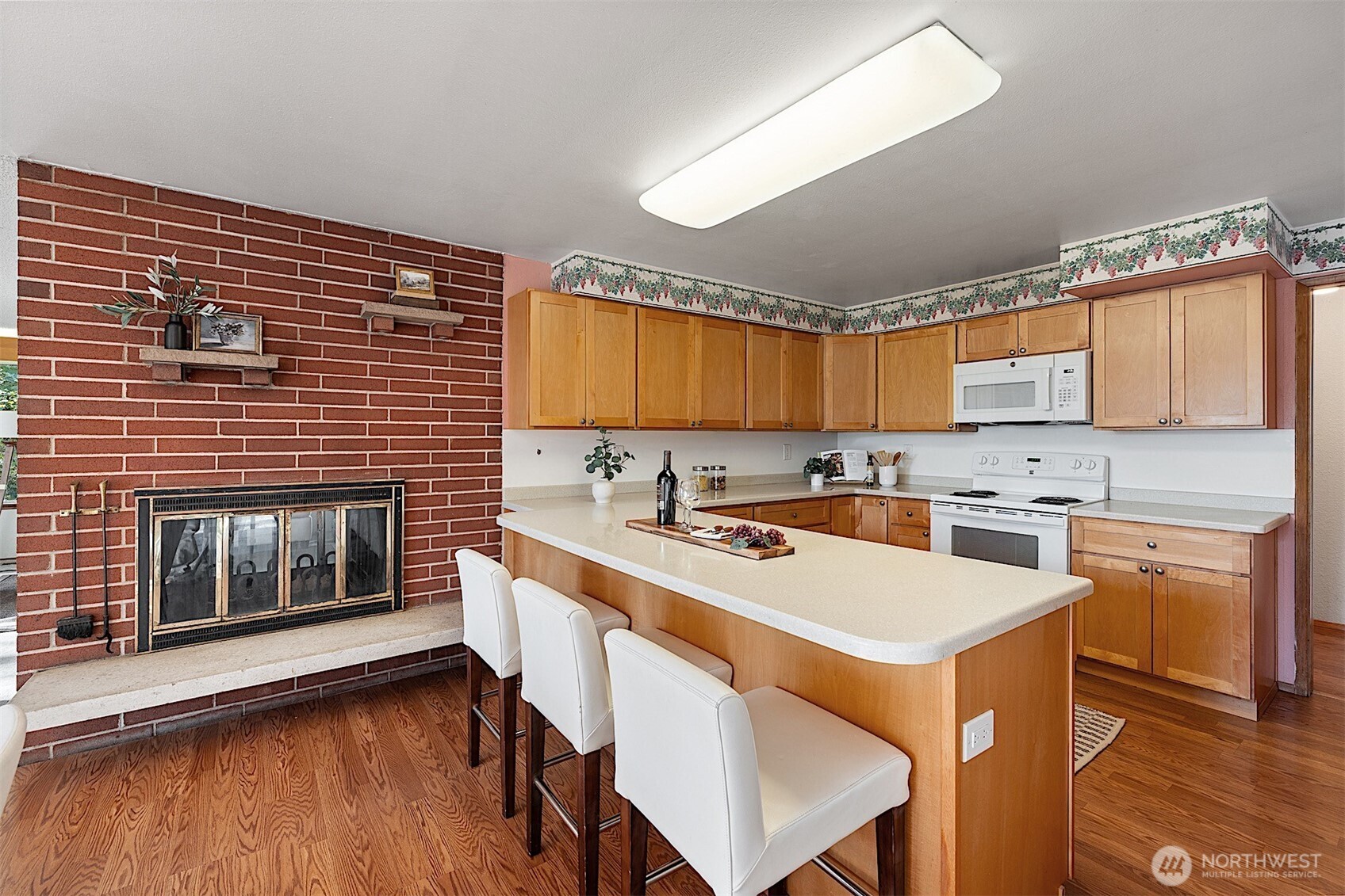6421 144th Street NW