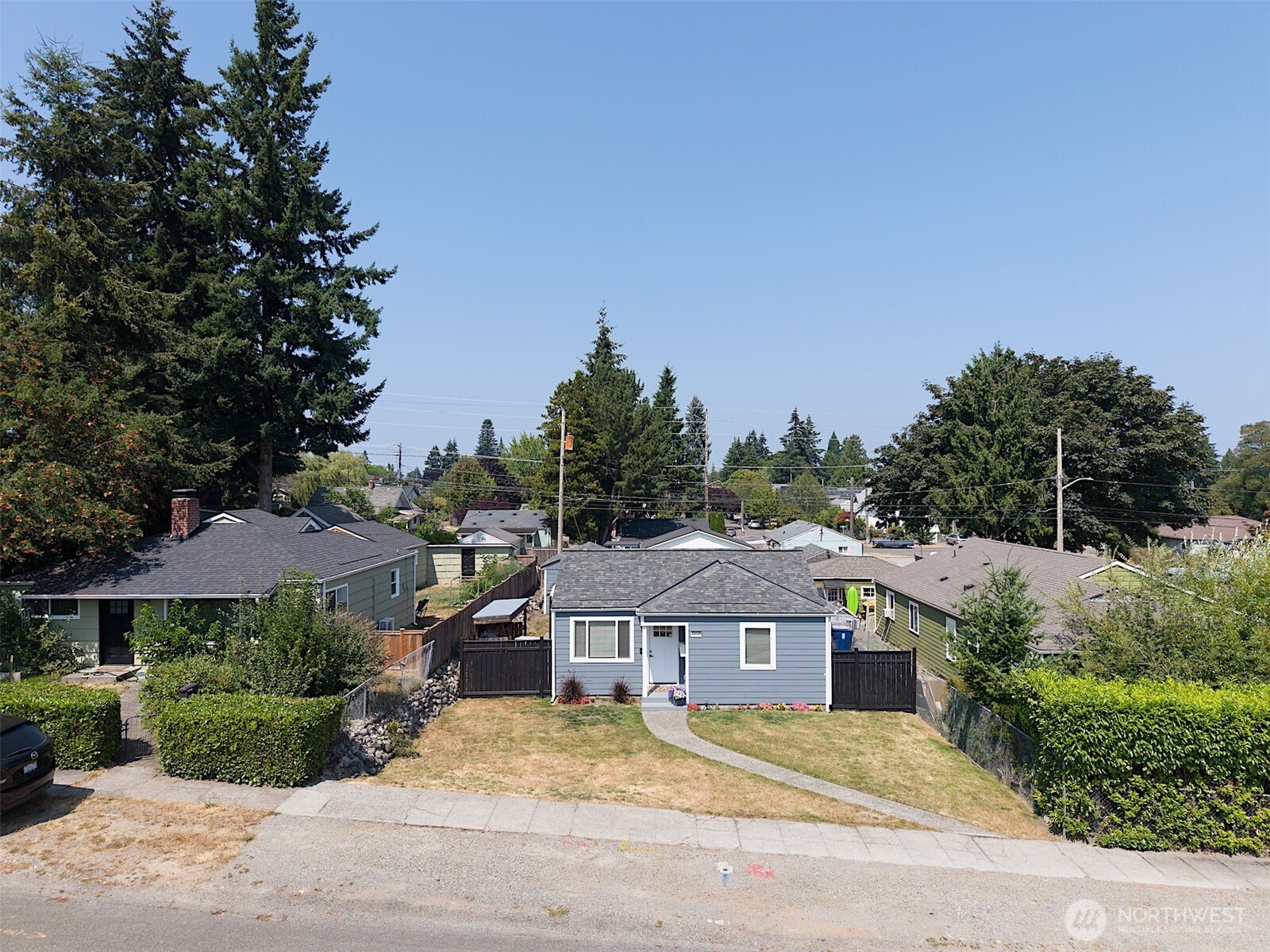4905 N 30th Street