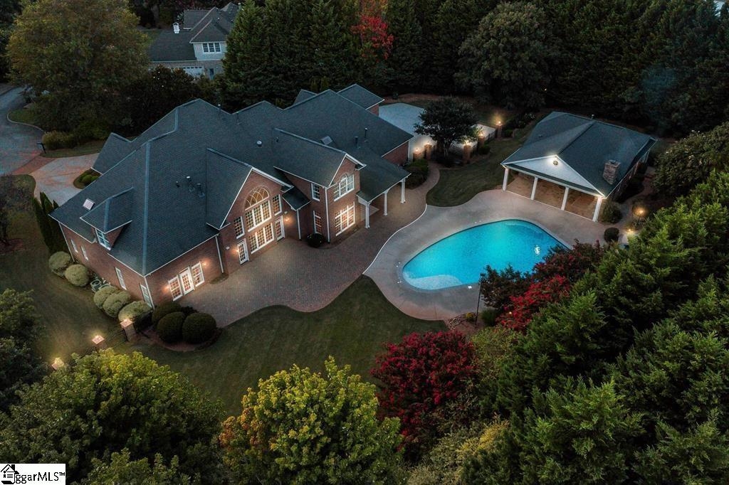 205 Sanders Place