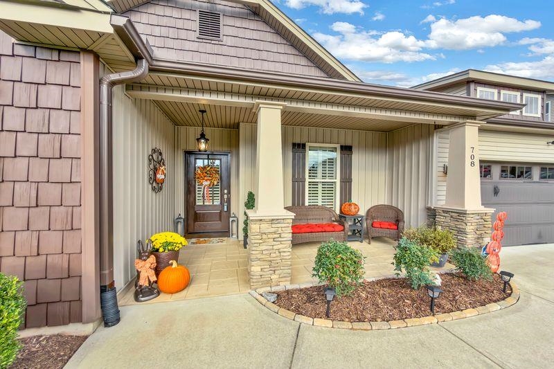 708 Wynborne Lane