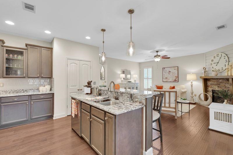 708 Wynborne Lane