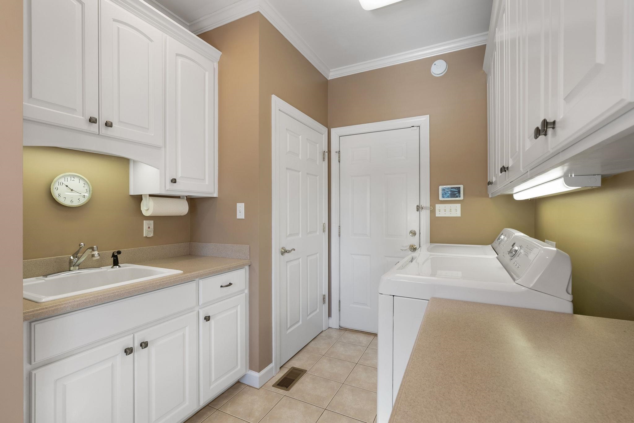 137 Clearcreek Drive