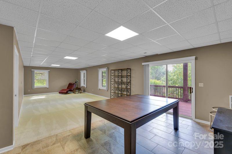 156 Circle Top Drive