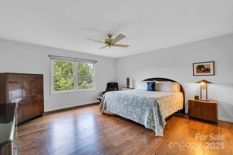 156 Circle Top Drive