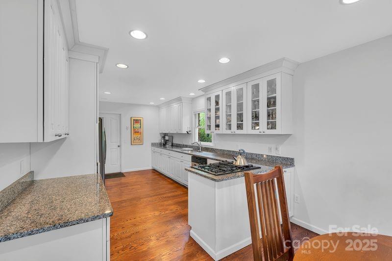 156 Circle Top Drive