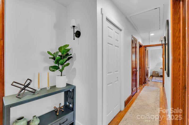 121 Anderson Avenue