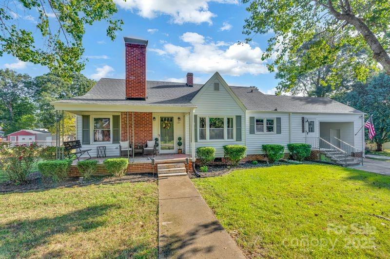 121 Anderson Avenue