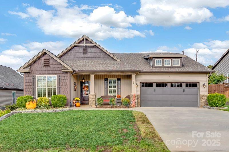 708 Wynborne Lane