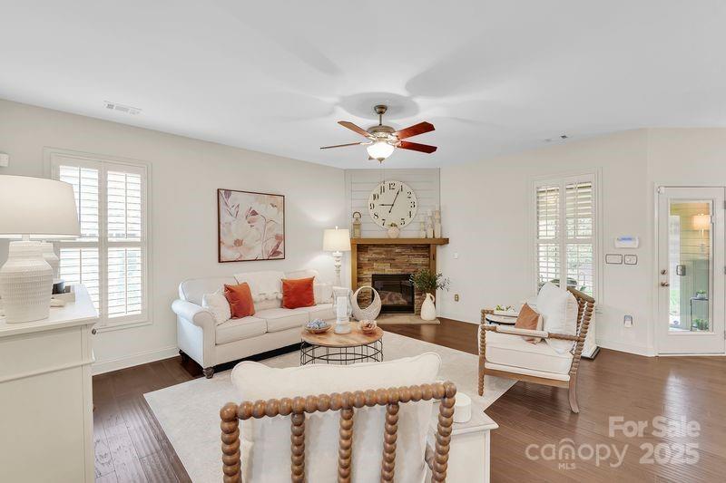 708 Wynborne Lane