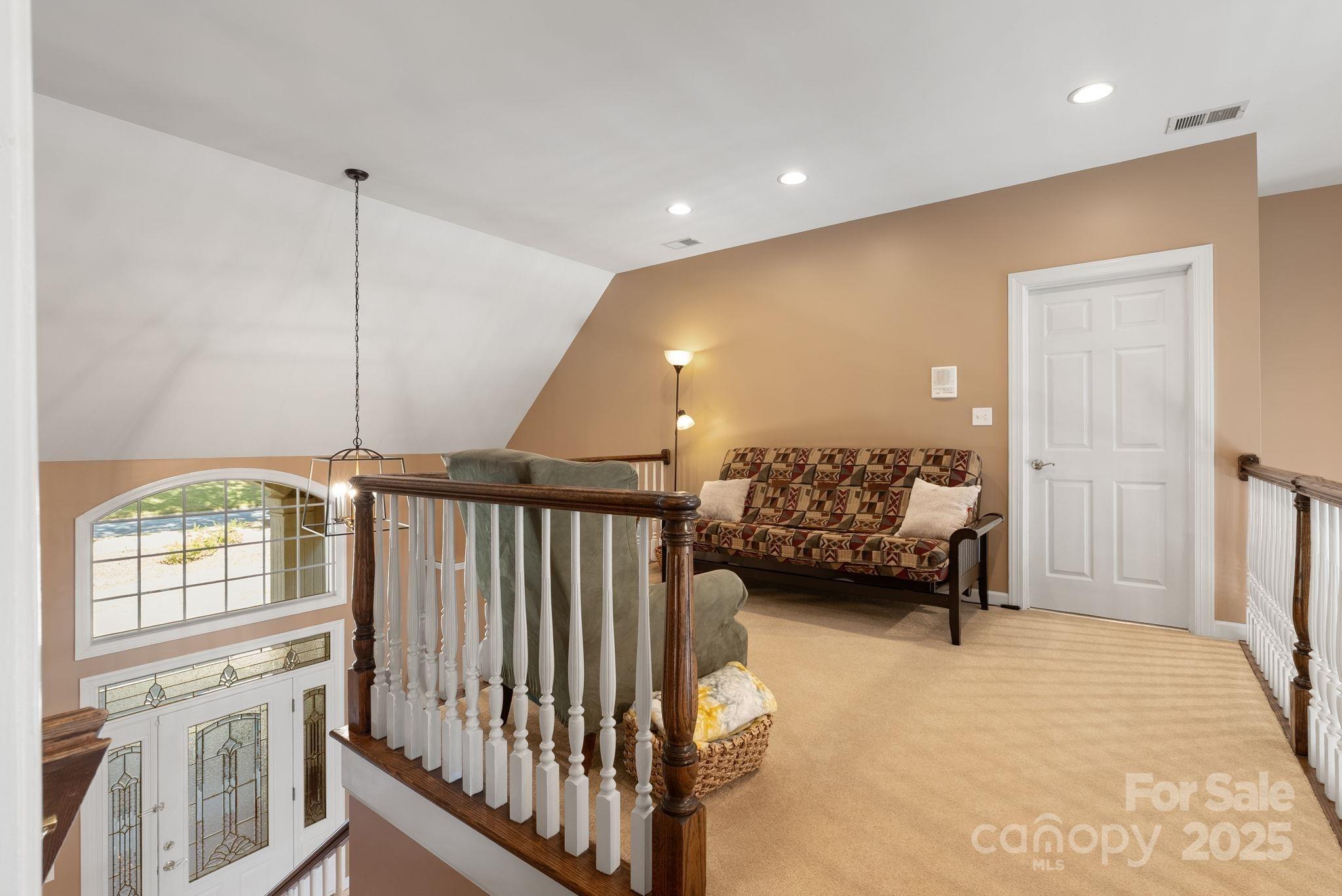 137 Clearcreek Drive