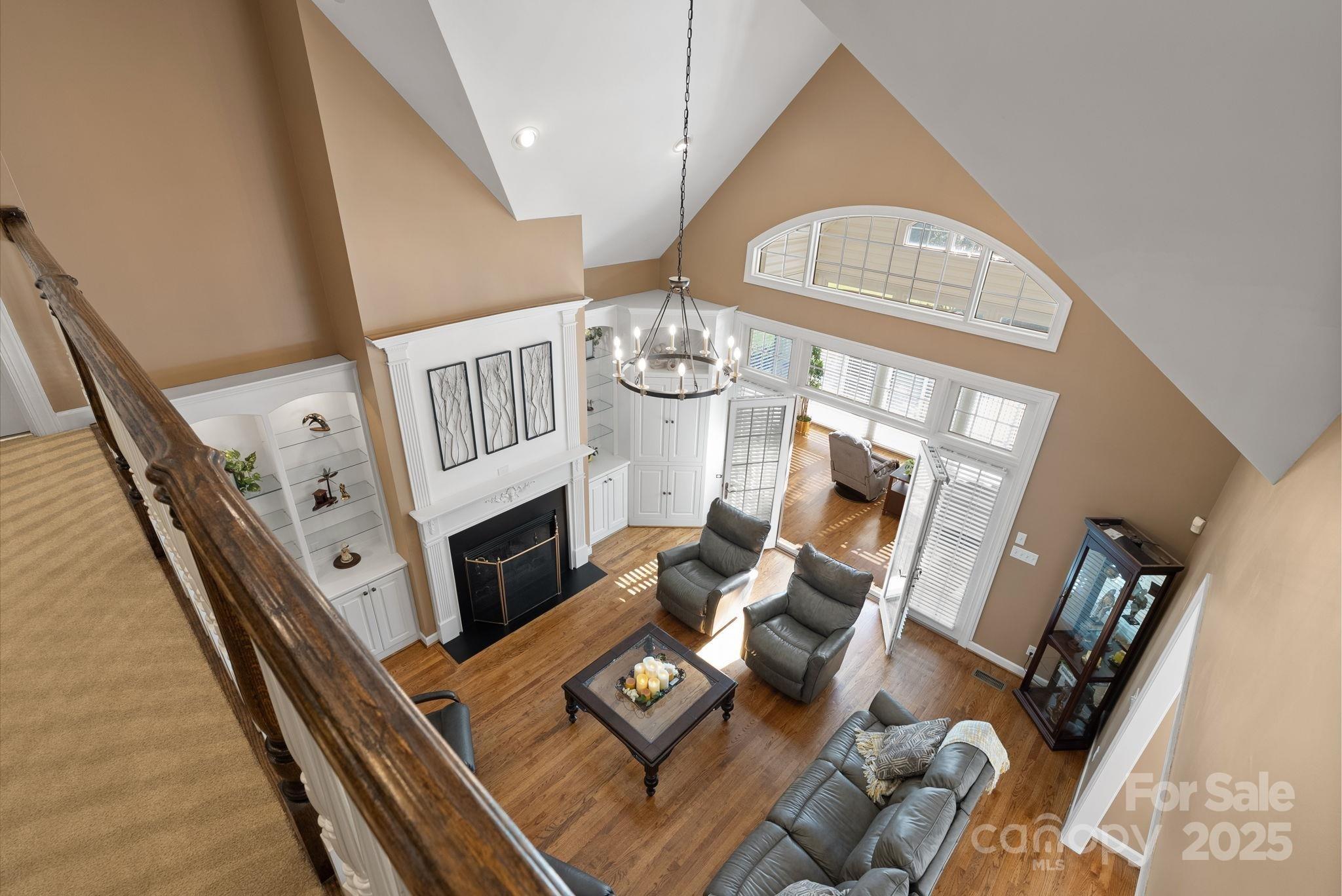 137 Clearcreek Drive