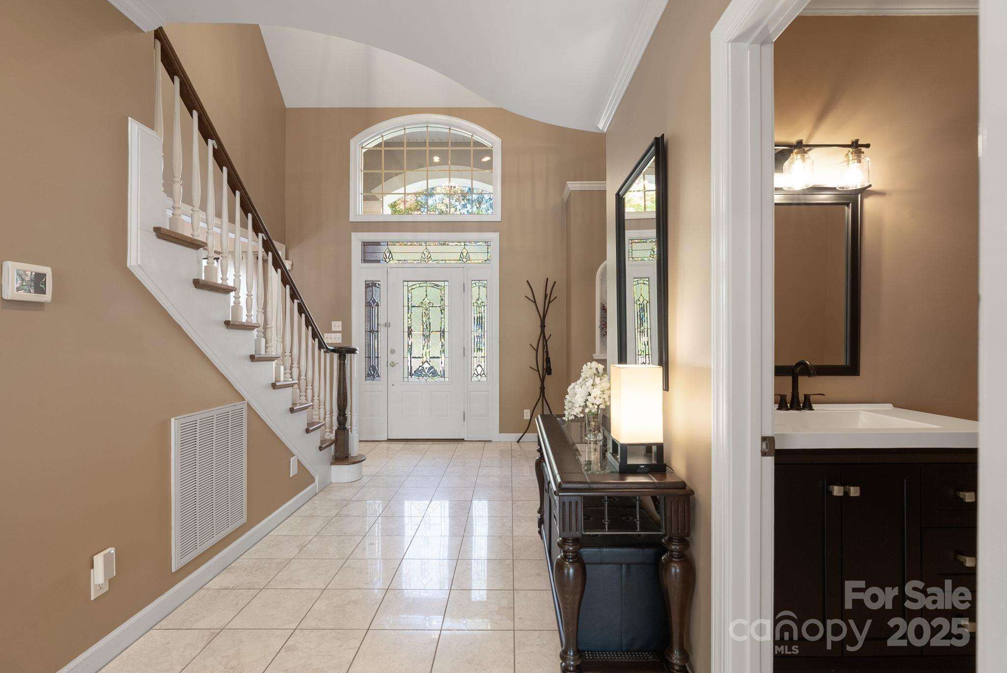 137 Clearcreek Drive