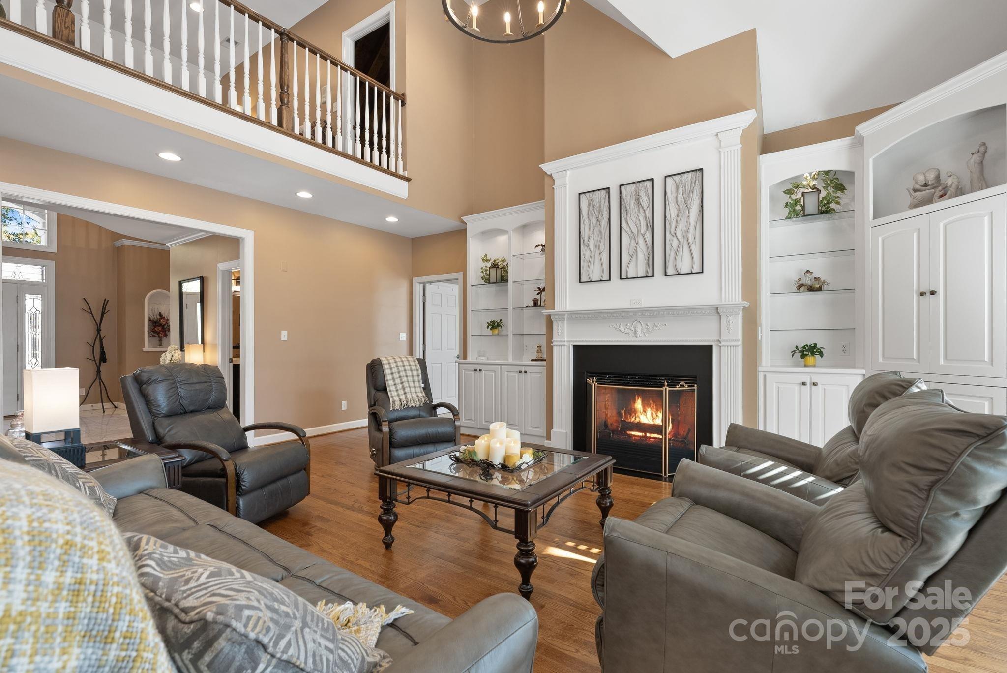 137 Clearcreek Drive