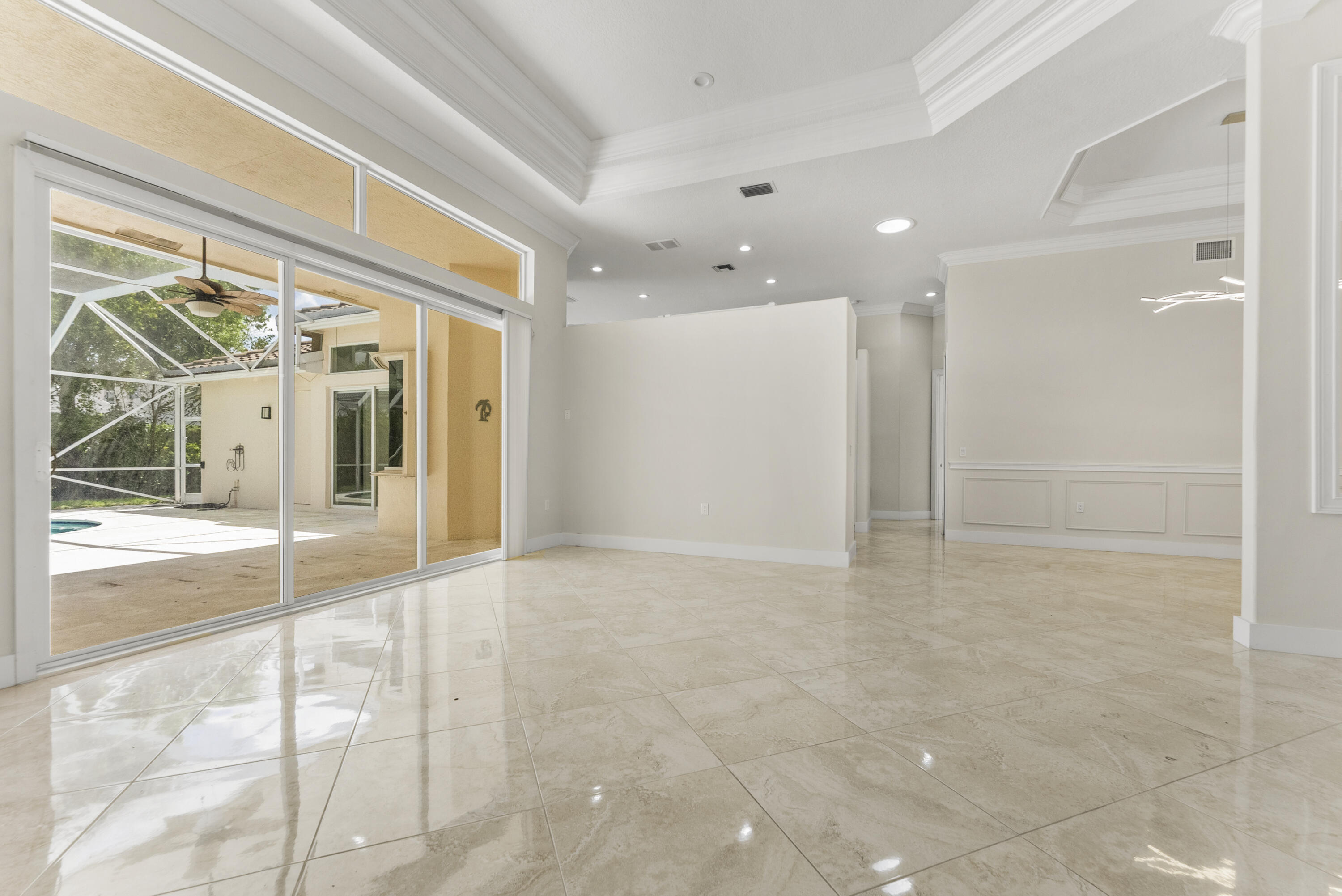 21836 Cypress Palm Ct