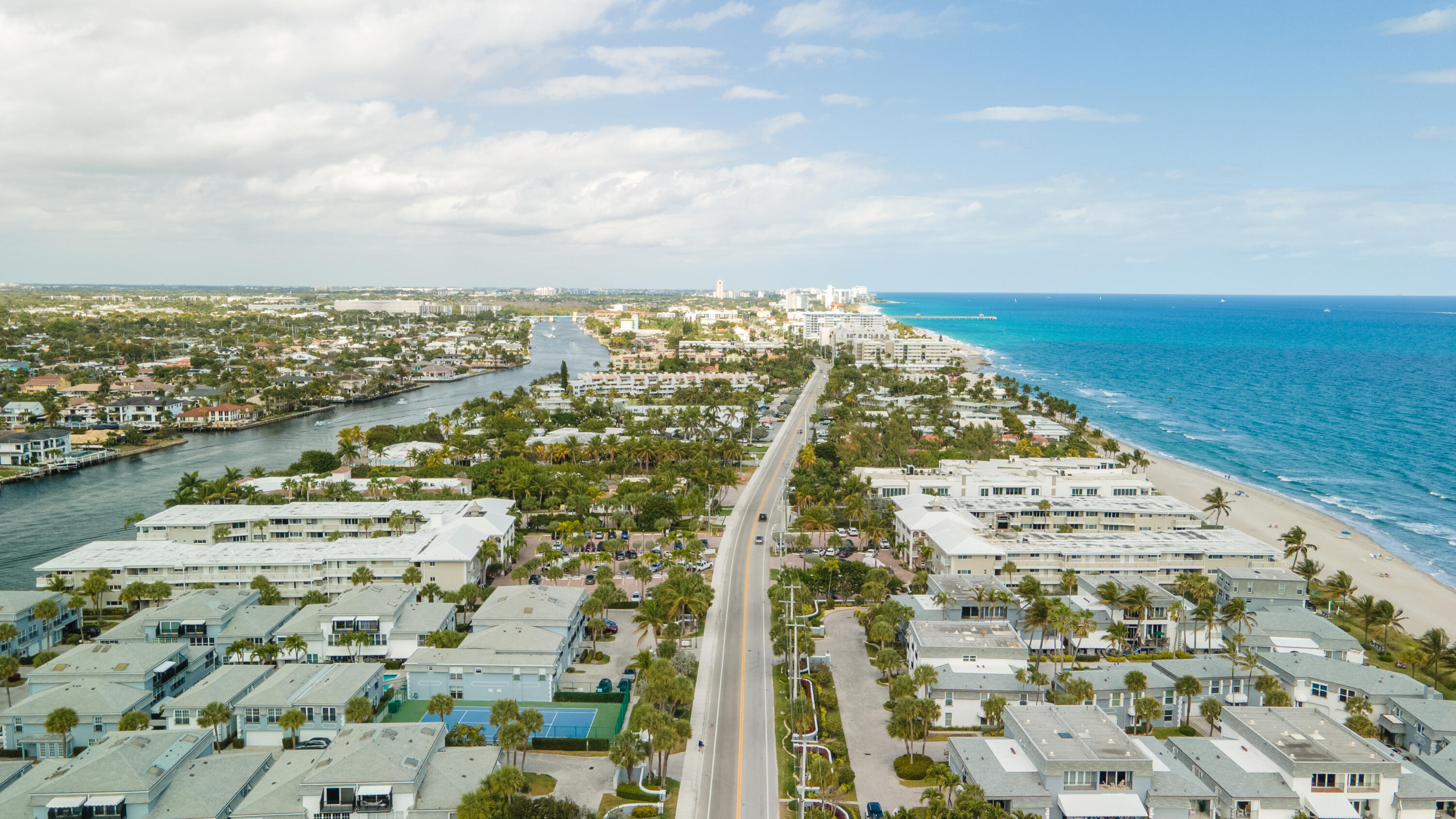 1194 Hillsboro Mile 72