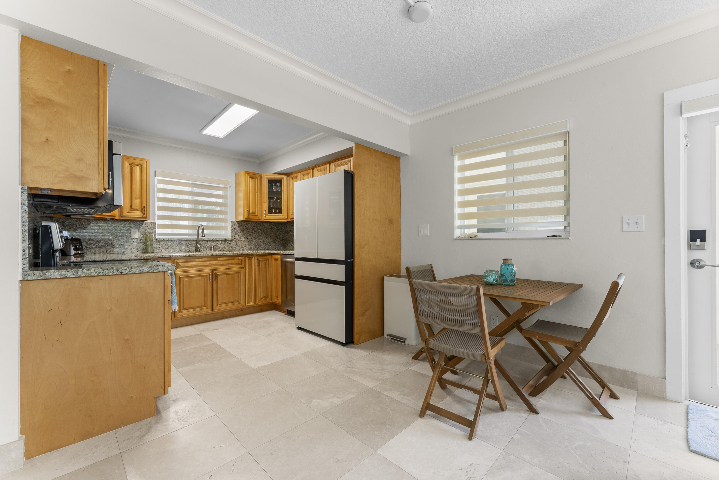 1203 Hillsboro Mile 7b