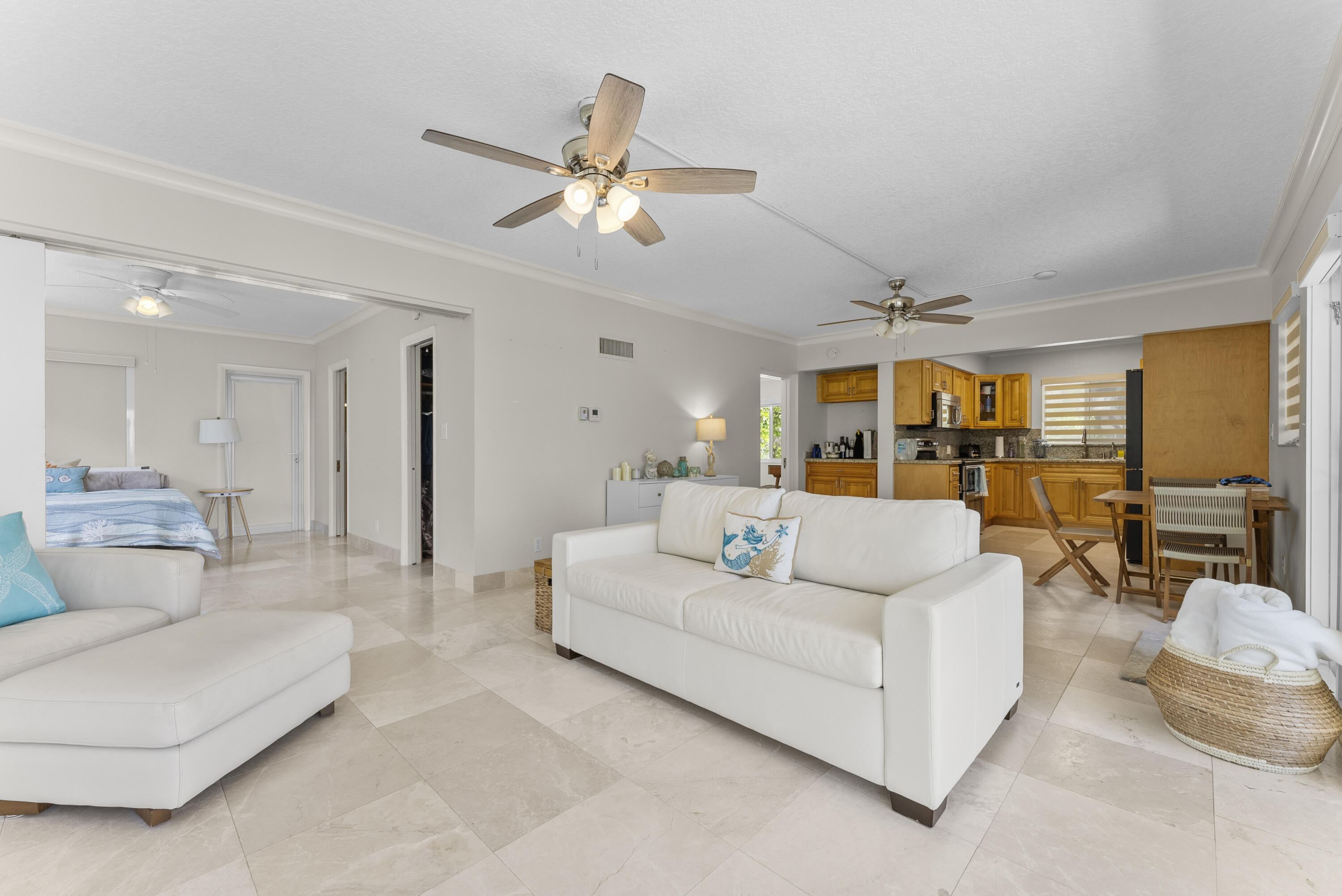 1203 Hillsboro Mile 7b