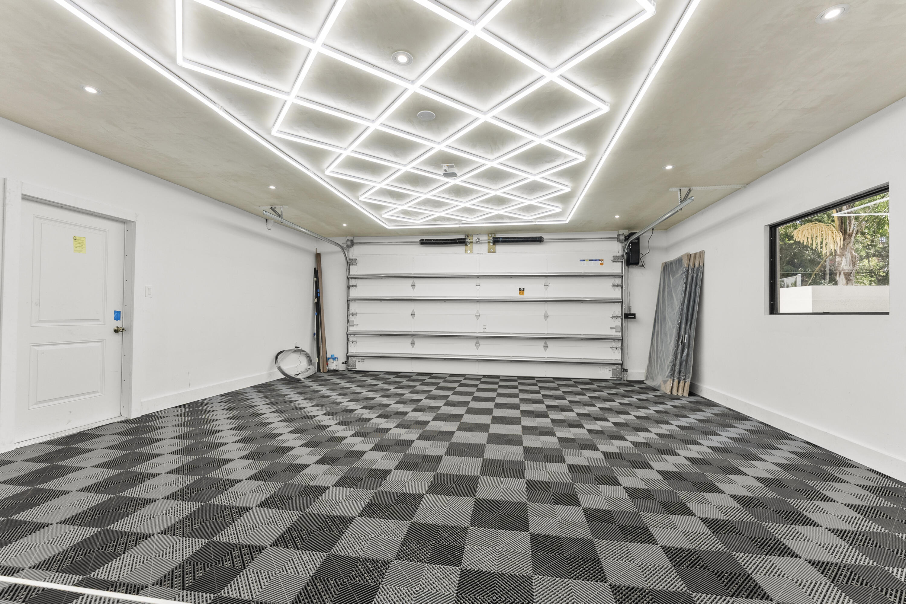 1690 S Ocean Boulevard