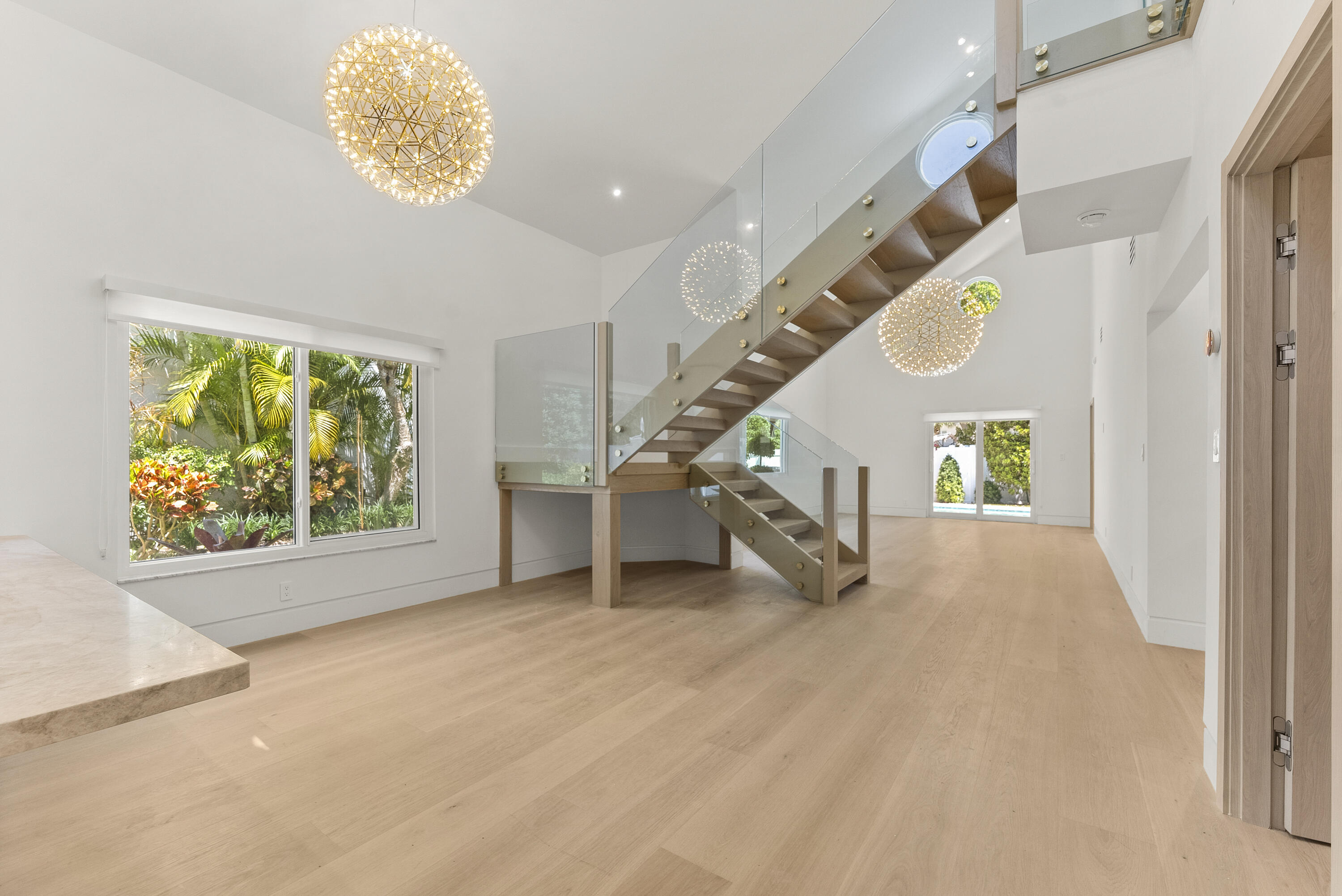 221 Pelican Way