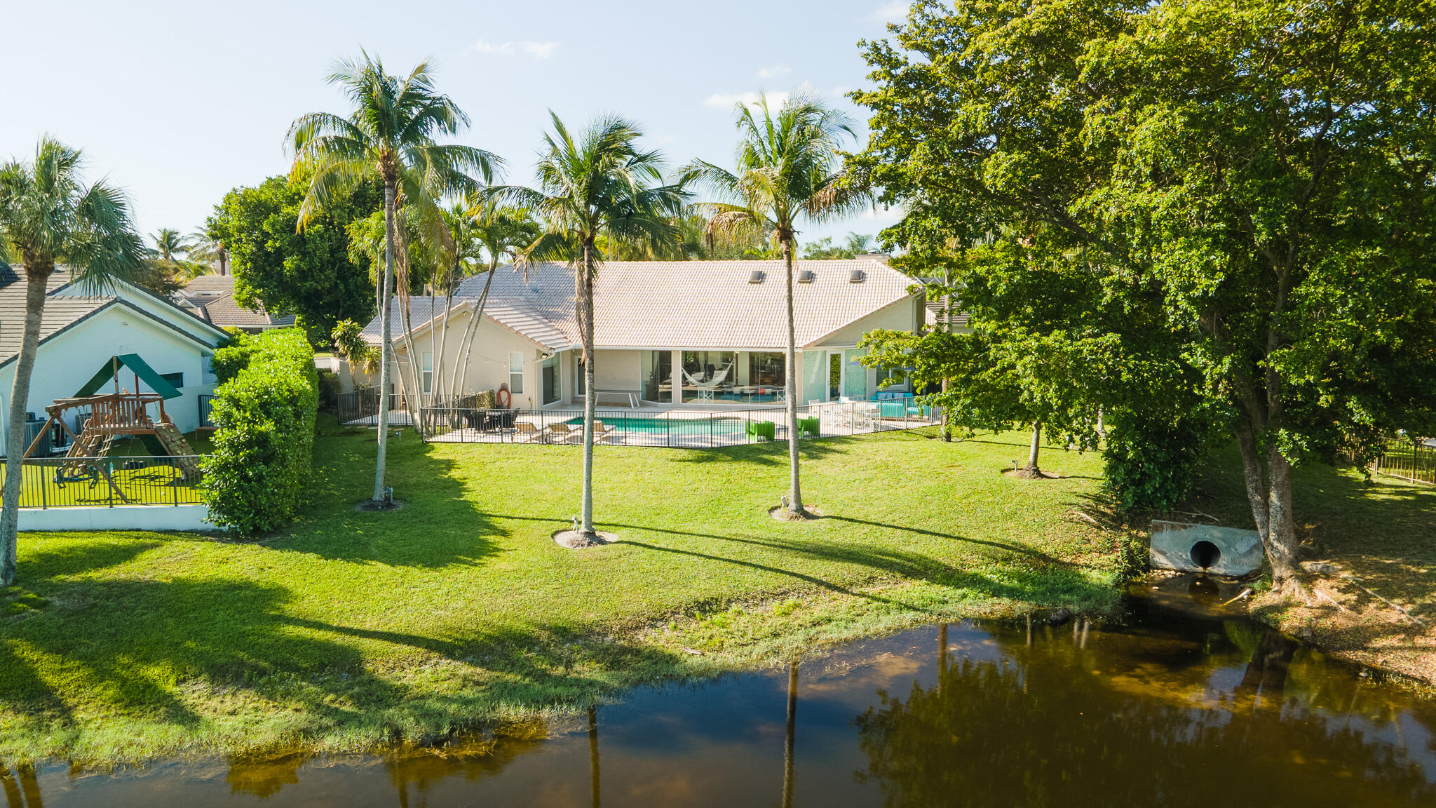 2245 SW 16th Place