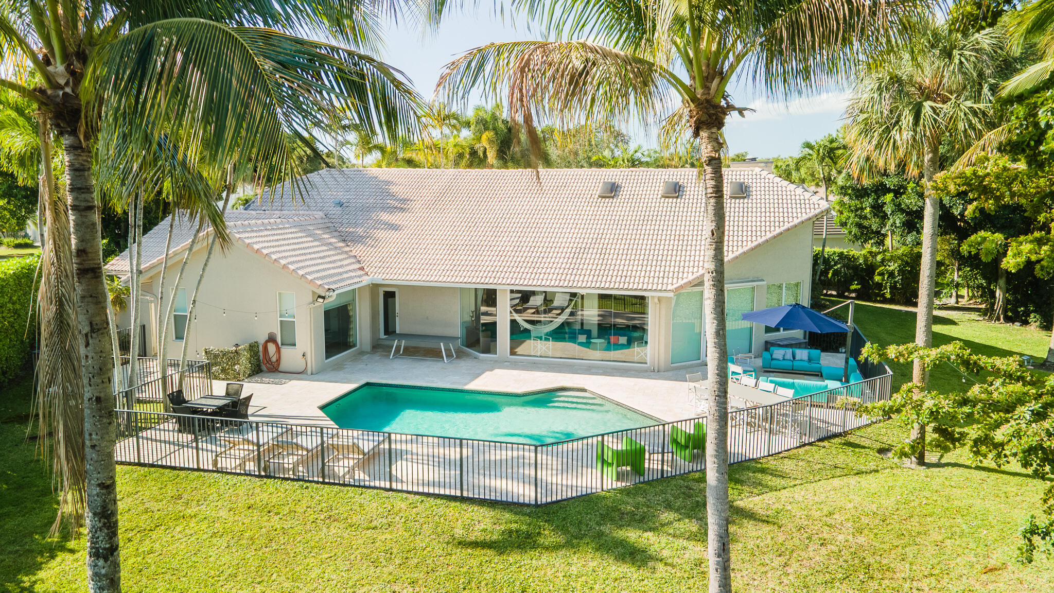 2245 SW 16th Place