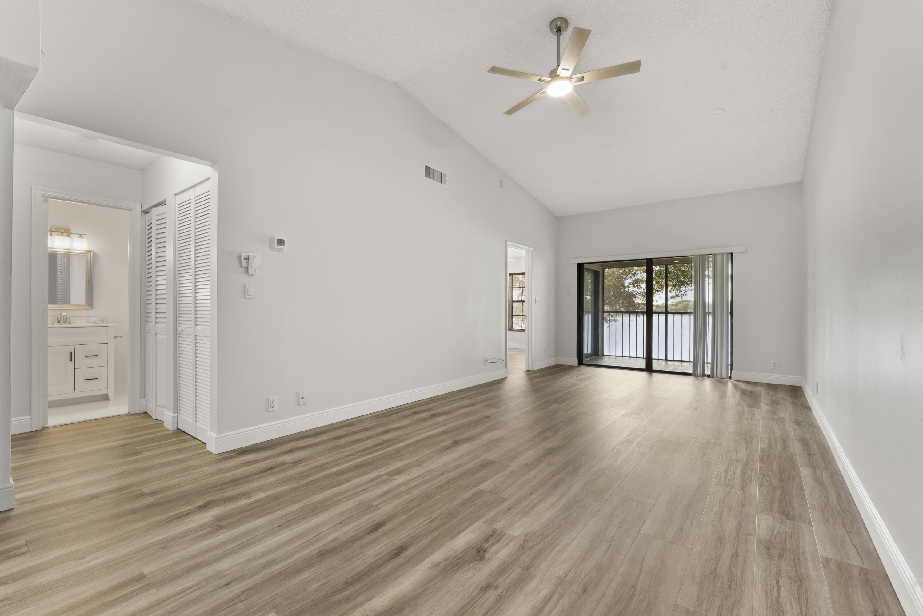 2900 Olivewood Terrace 2010