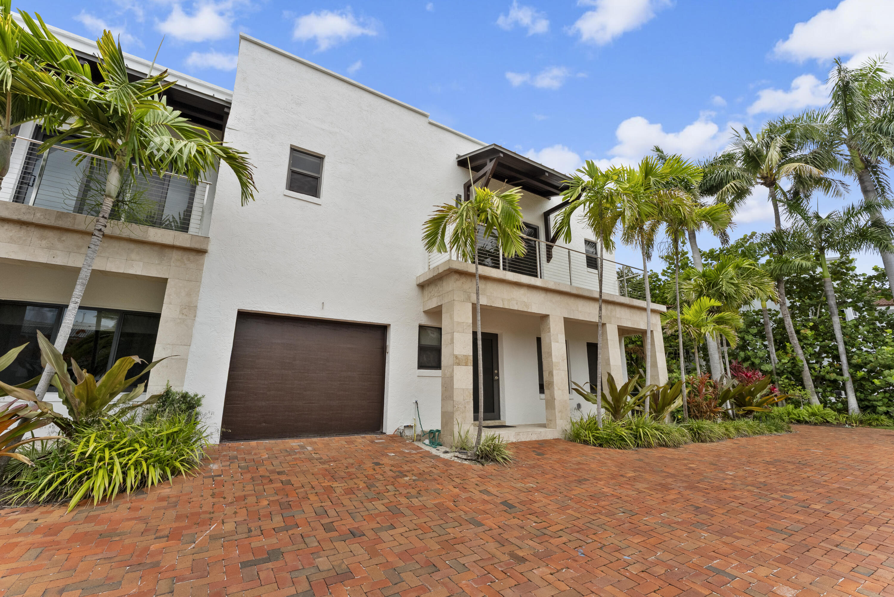 1121 Bel Air Drive