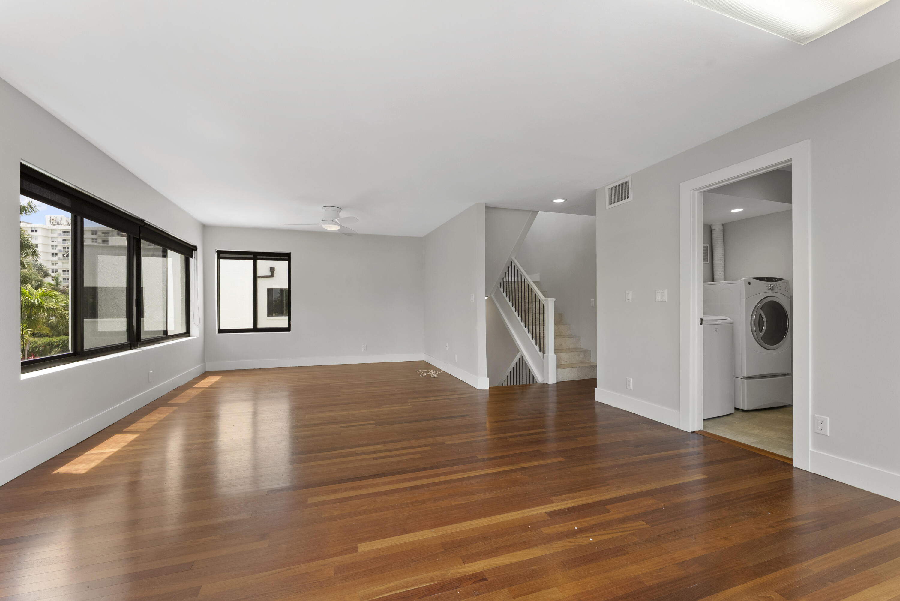 1121 Bel Air Drive