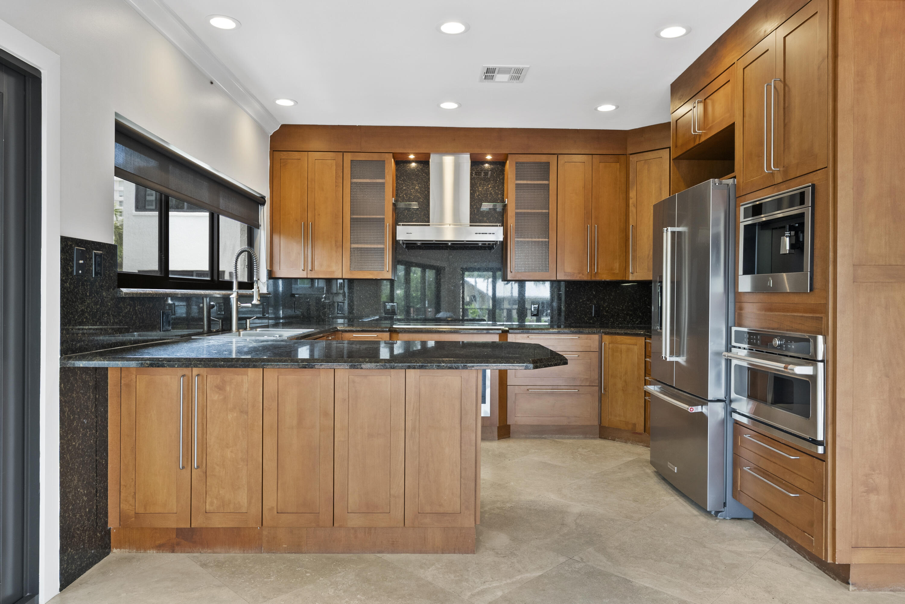 1121 Bel Air Drive
