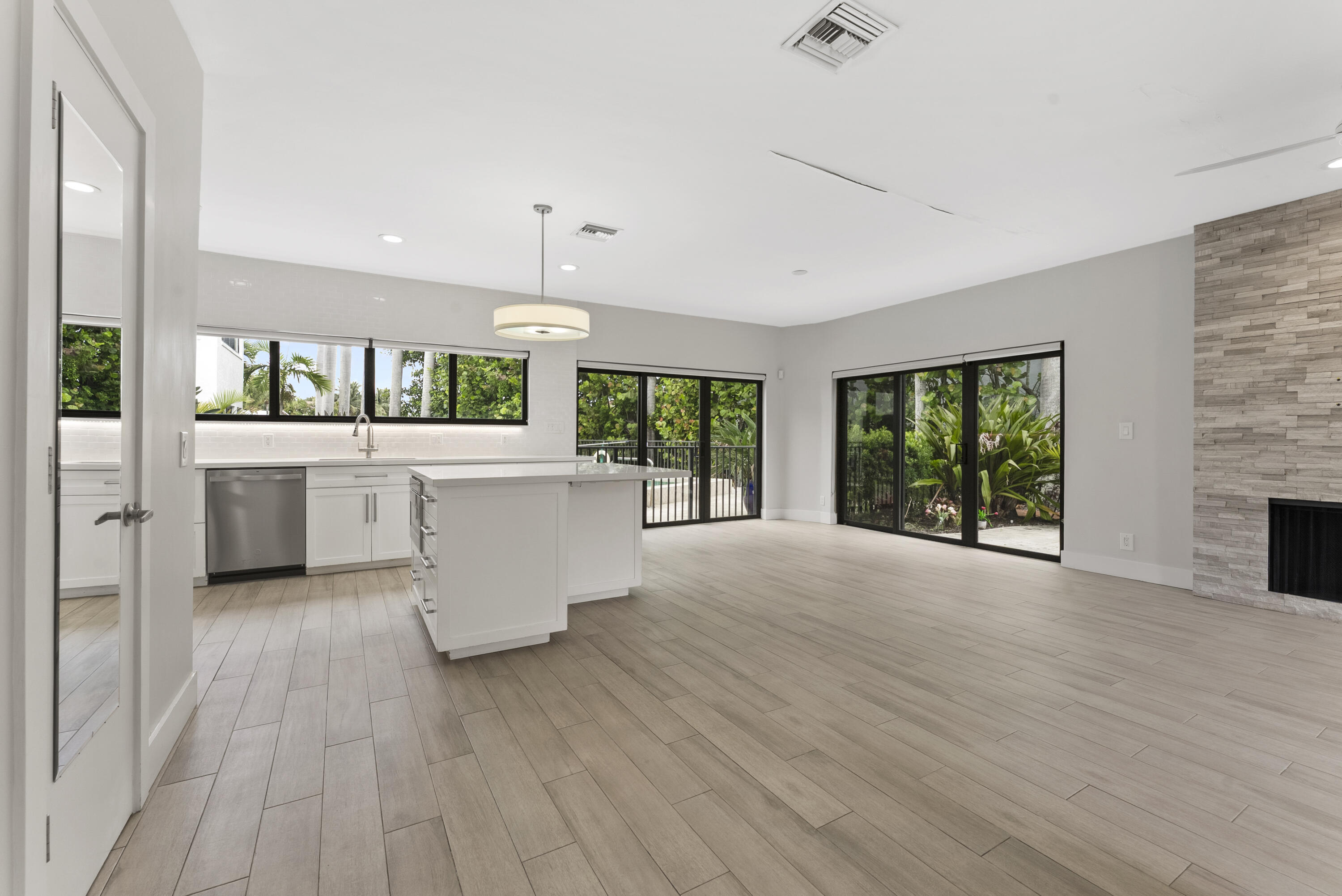 1121 Bel Air Drive