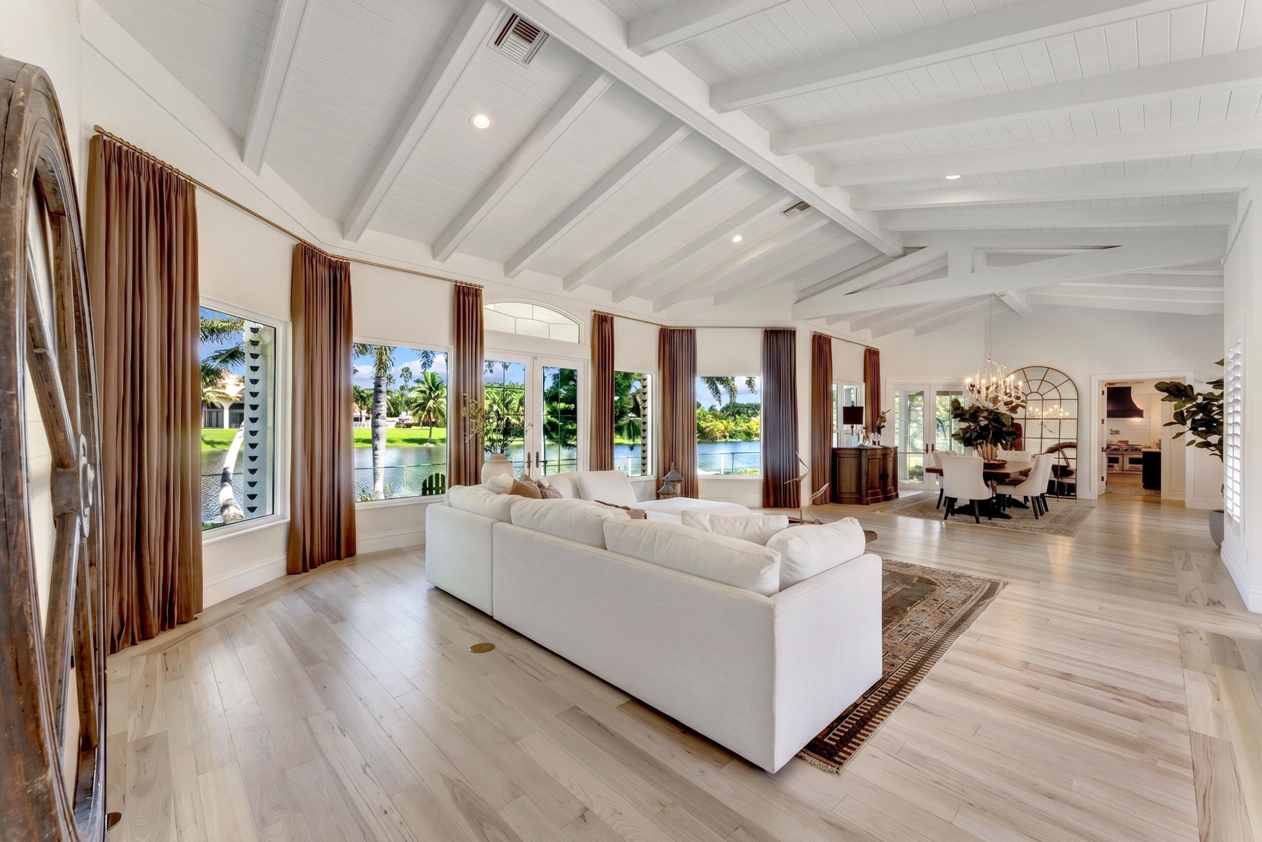 16046 RIO DEL SOL