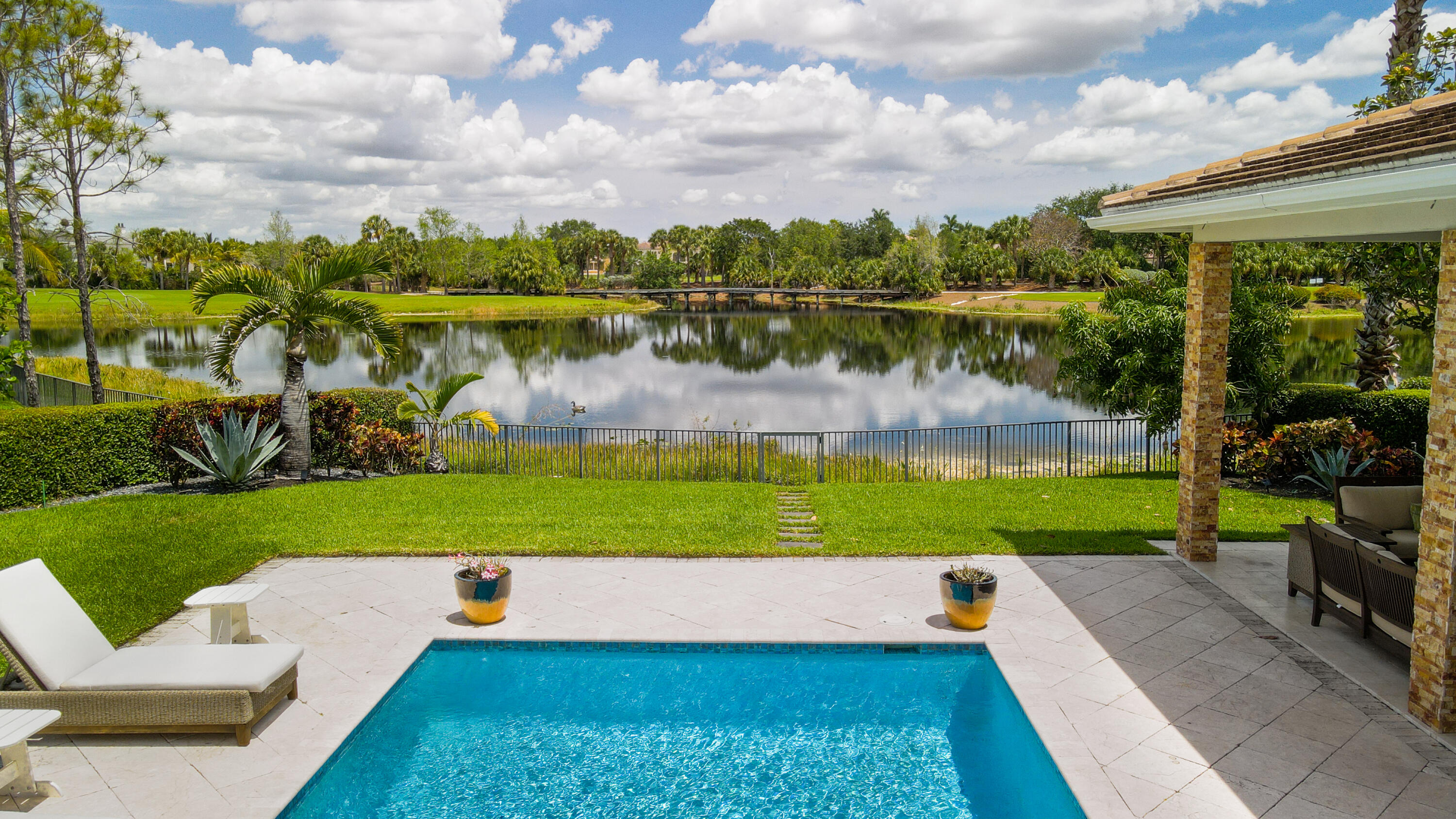 6838 Long Leaf Drive